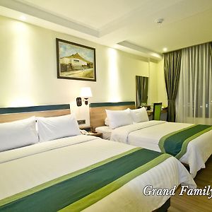 Green Batara Hotel